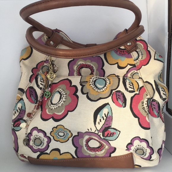 Relic Handbags - Relic large bohemian flowered cloth bag (B)